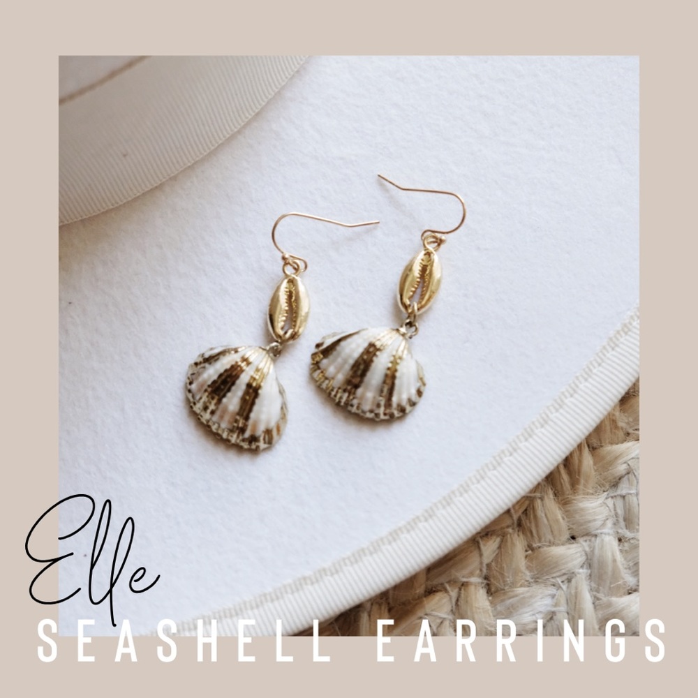 “Elle” Gold Seashell Earrings